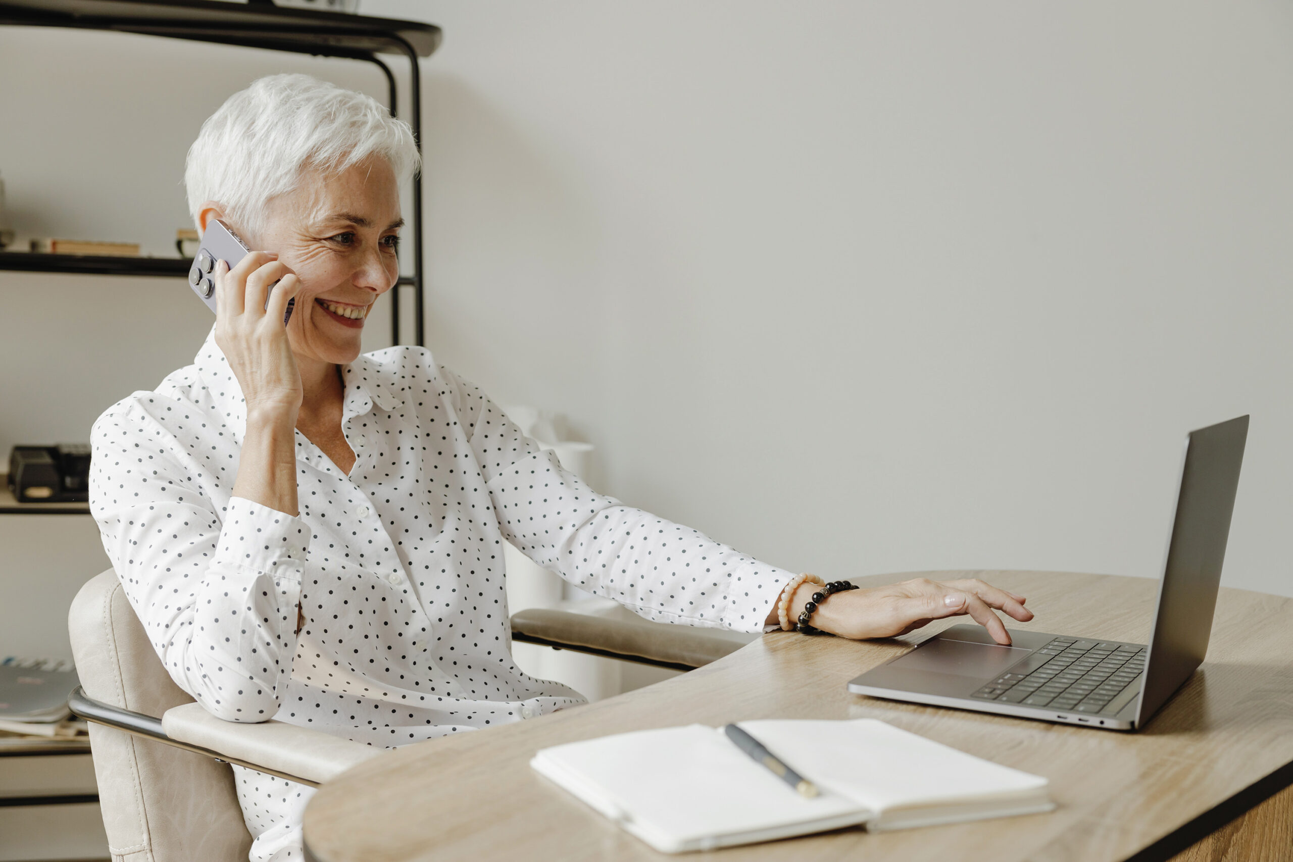 Retire Like a Woman: Smart Strategies for a Confident Future